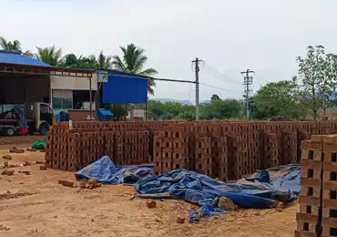 What Is the Difference Between Fly Ash Bricks and Red Bricks?